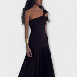 Margot - Maxi kleita ar atklātiem pleciem" can be rewritten as "Margot - Maxi Dress with Off-Shoulder Design.