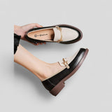 Nélida | Moccasins