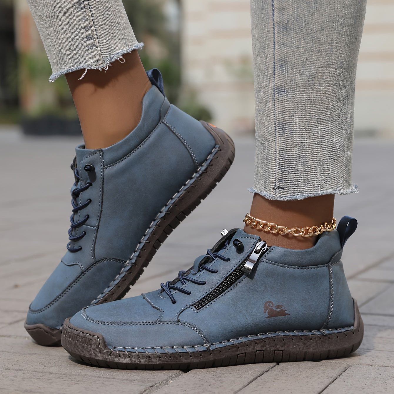 Eleanor™ | Ergonomiskas komforta čības ar elastīgu zoli" 

Rewritten: "Eleanor™ | Ergonomiskās komforta čības ar elastīgu zoli