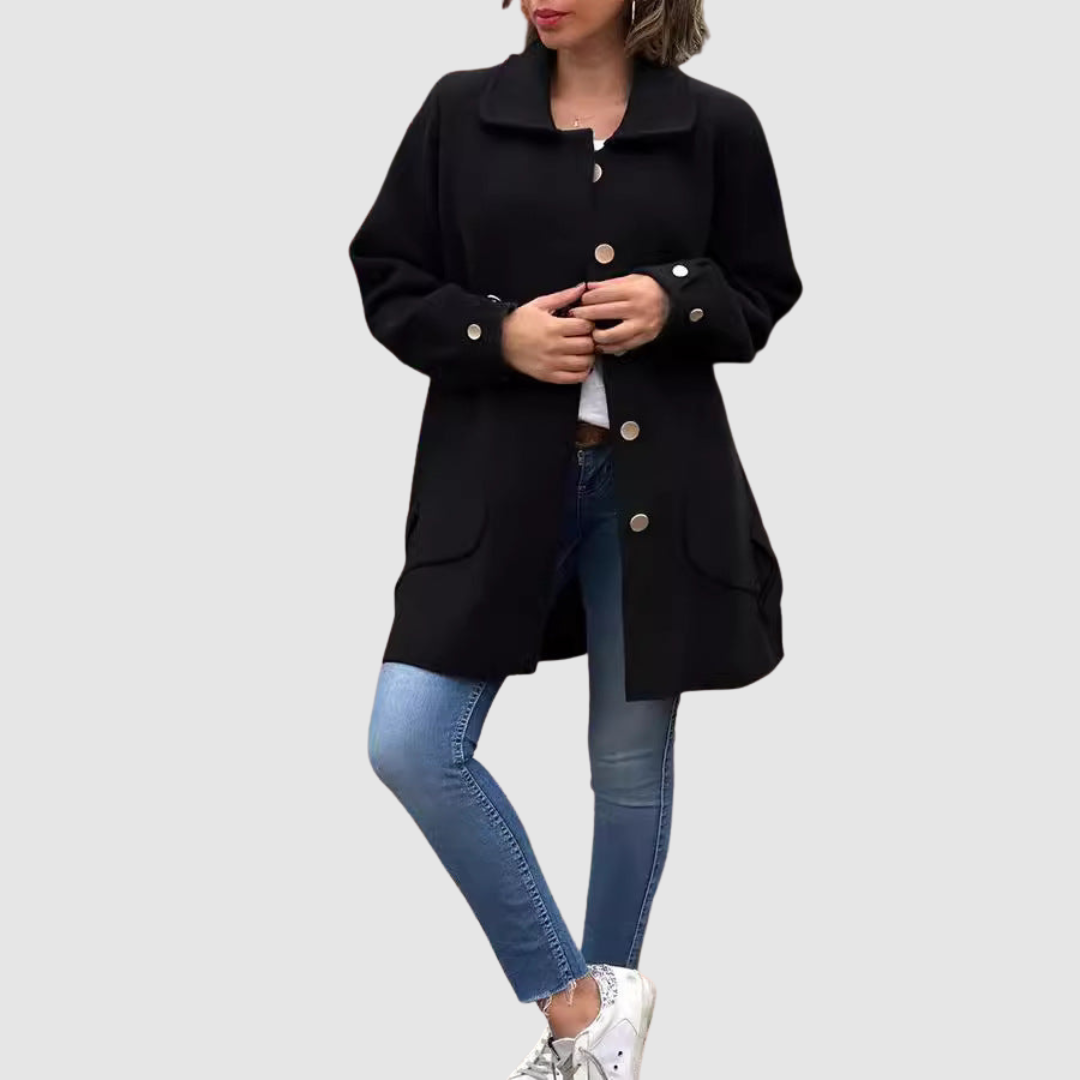 Martina - Klasisks Oversize Mētelis ar Pogām