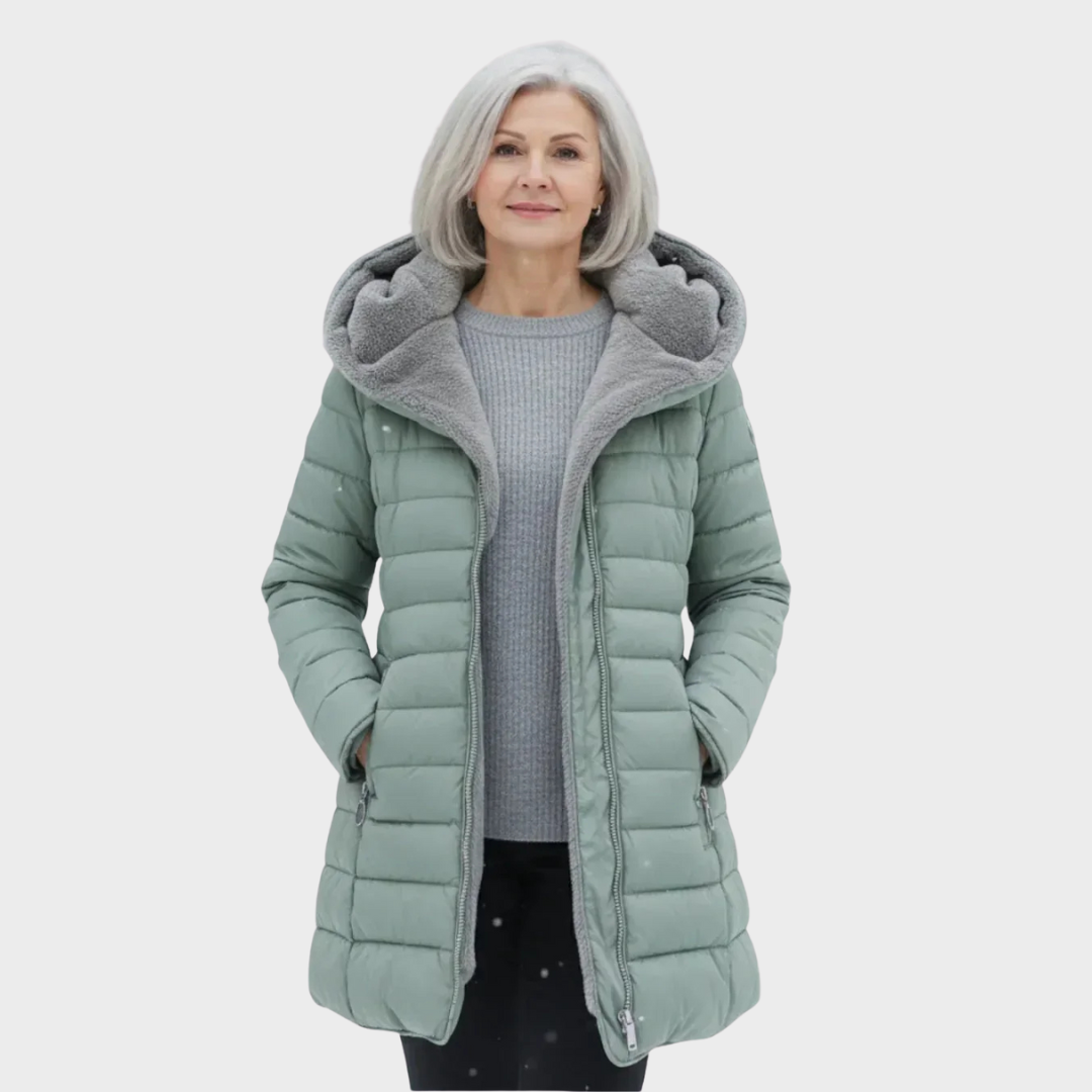 Maja – Elegants ziemas mētelis ar komfortablu oderi, kas nodrošina luksusa sajūtu