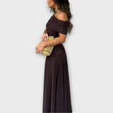 "Louka - Toledo Maxi Kleita ar Vienu Plecu" can be rewritten as "Louka - Toledo Maxi Dress with One Shoulder".