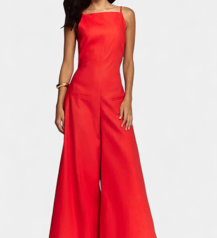 Belén Halter Neck Jumpsuit with Plunging Legs and Vibrant Drop