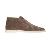 Augstie mokasīni" can be rewritten as "Elegant High-Top Moccasins.