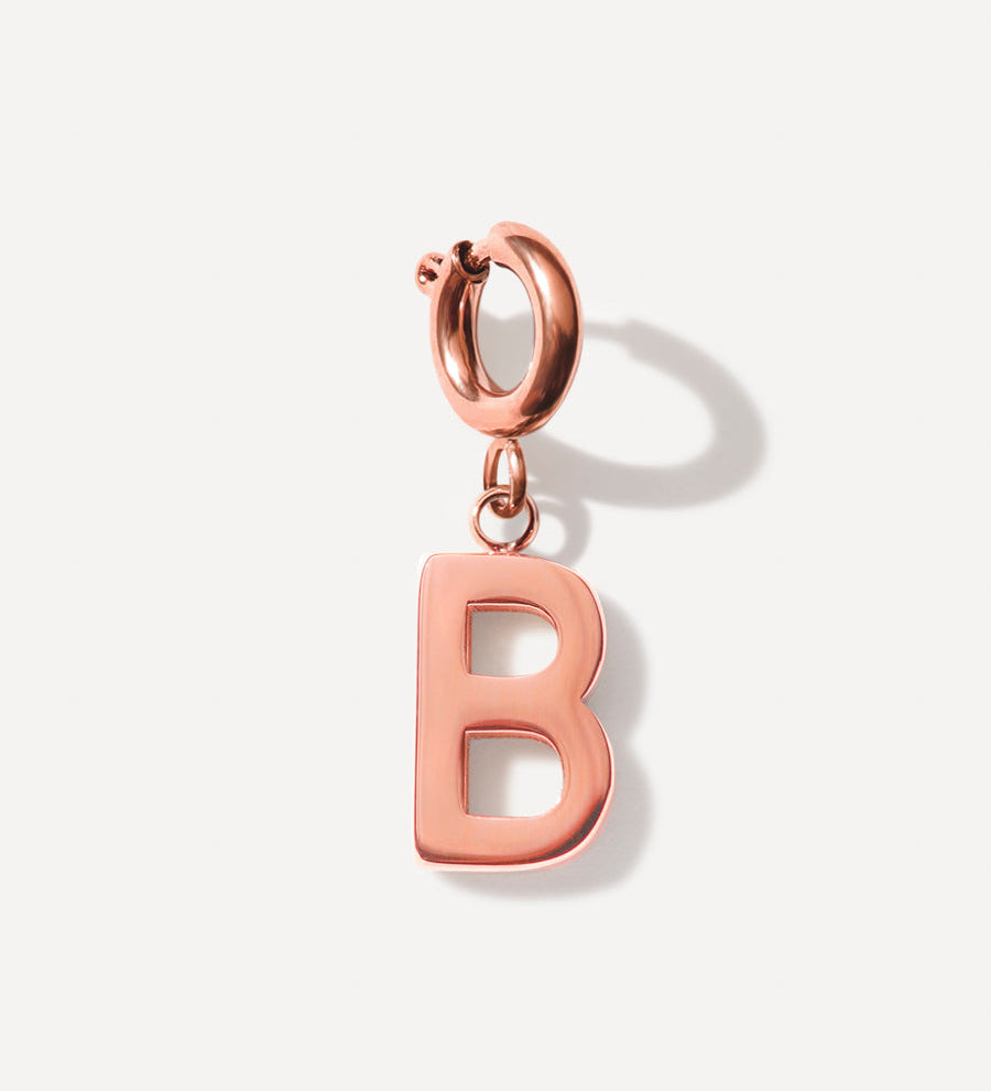Klasiskie burta K Ketten-Charms