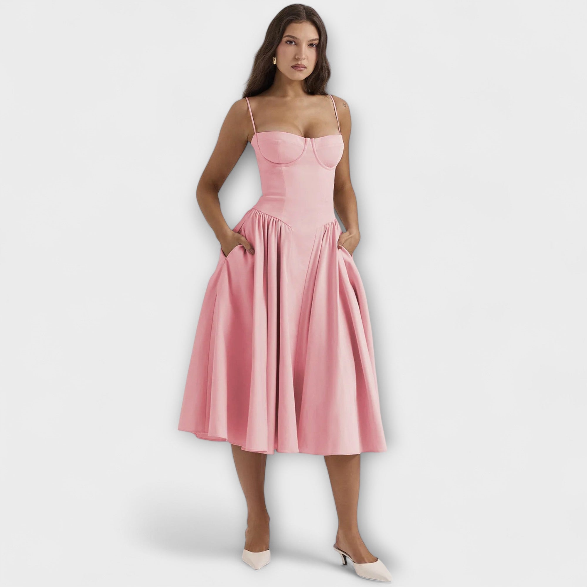 Rosalie - Eleganta bezpiedurkņu kleita ar korseti