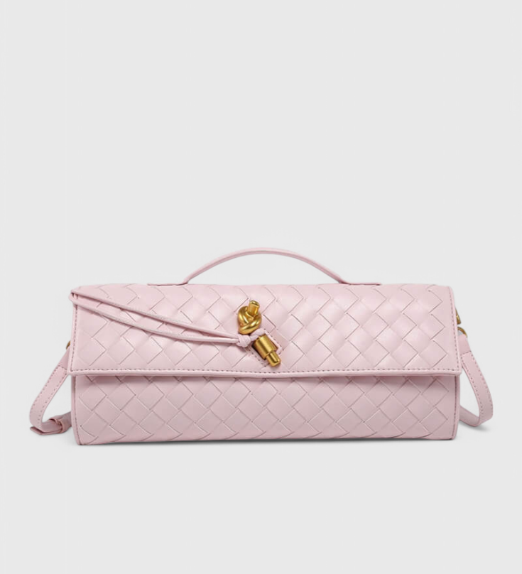Melanie Clutch ar Zelta Mezglu Akcentiem
