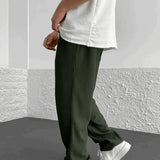 "CHRISTOPHER | Vīriešu luksusa bikses" can be rewritten as "CHRISTOPHER | Vīriešu augstākās kvalitātes bikses".