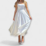 Lumea – Eleganta Midi Dress