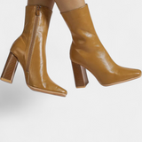 Linde Apjoma Boots